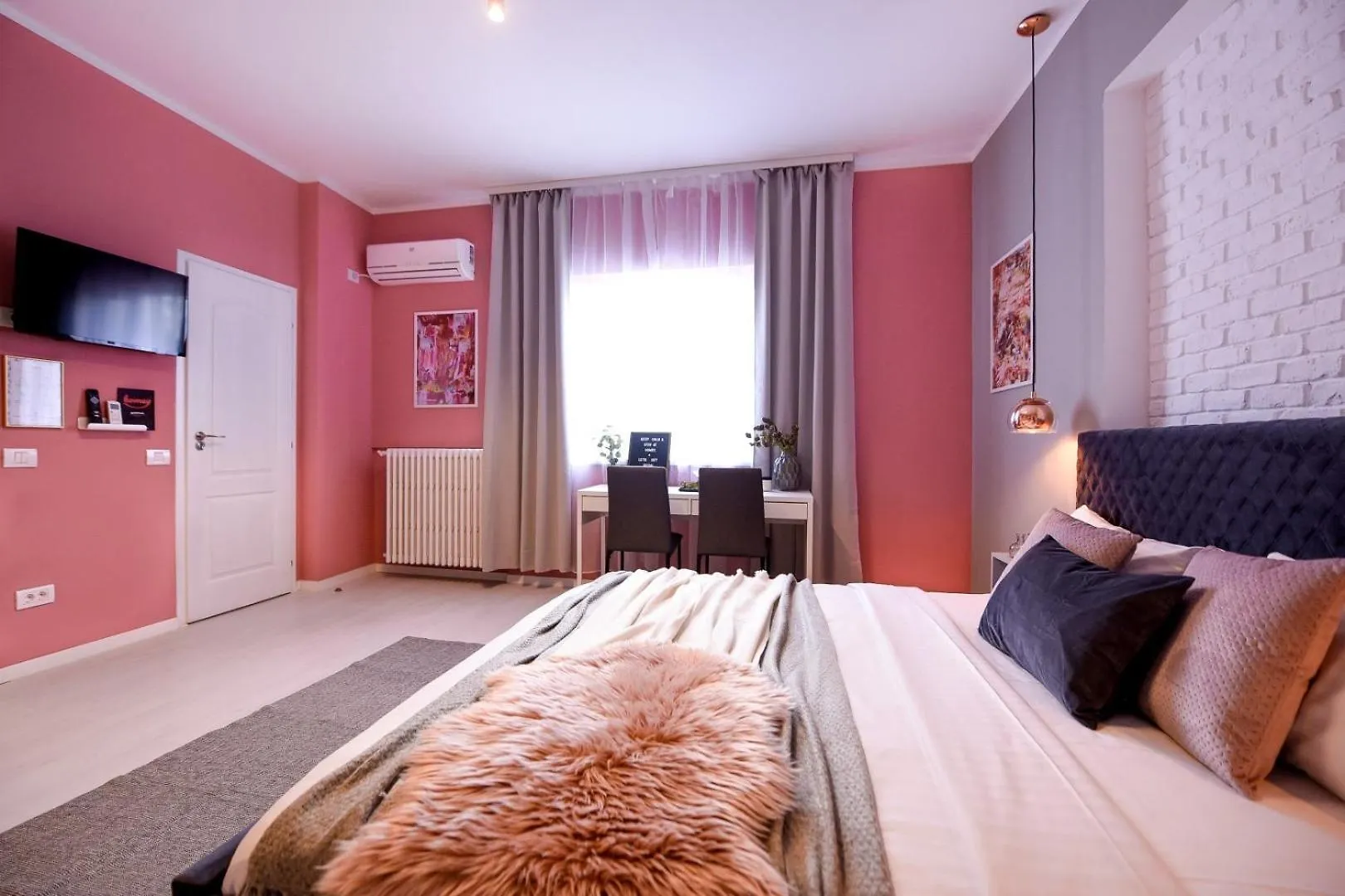 Piata Romana Modern Studio Bucharest 0*,  Romania