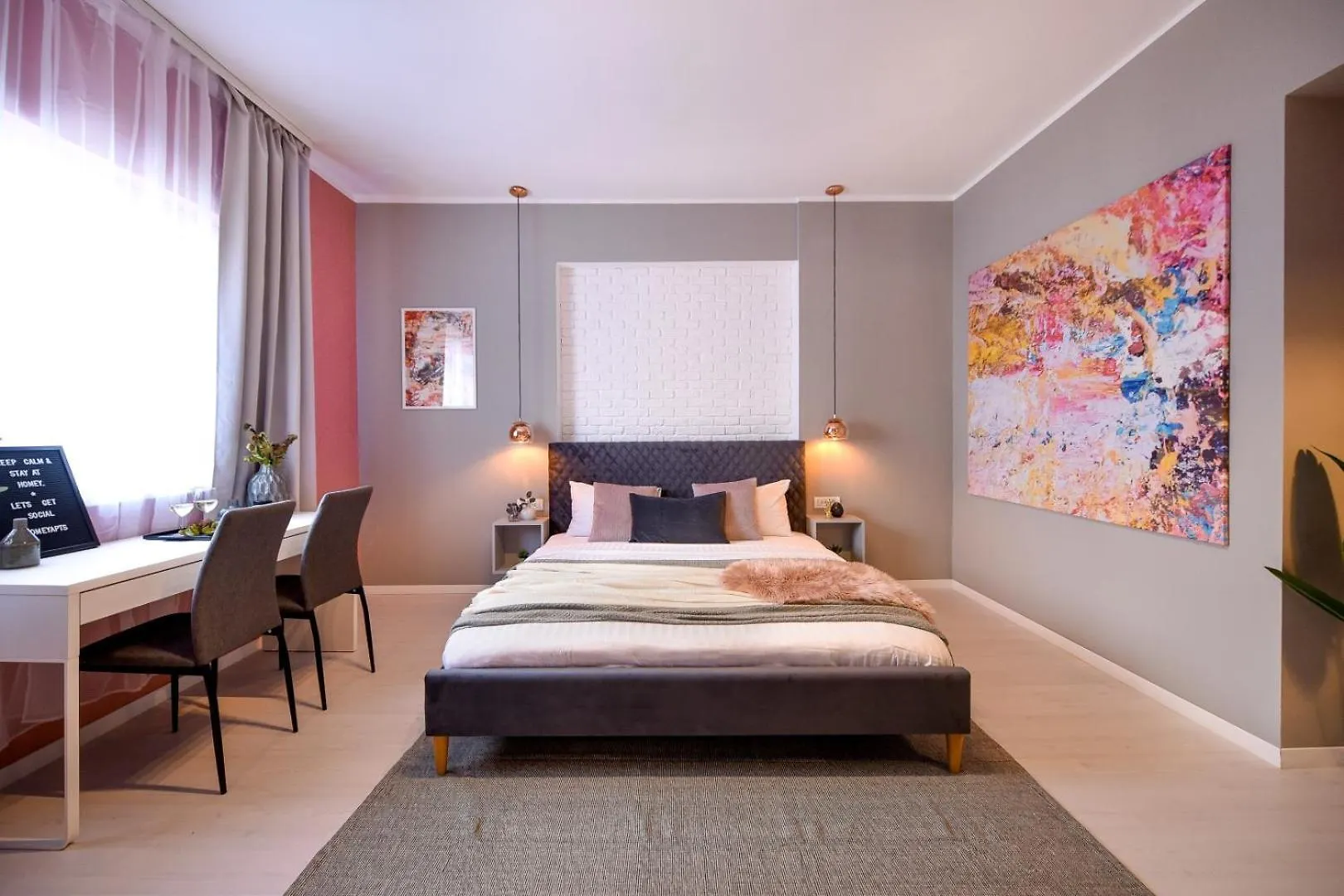 Piata Romana Modern Studio Bucharest