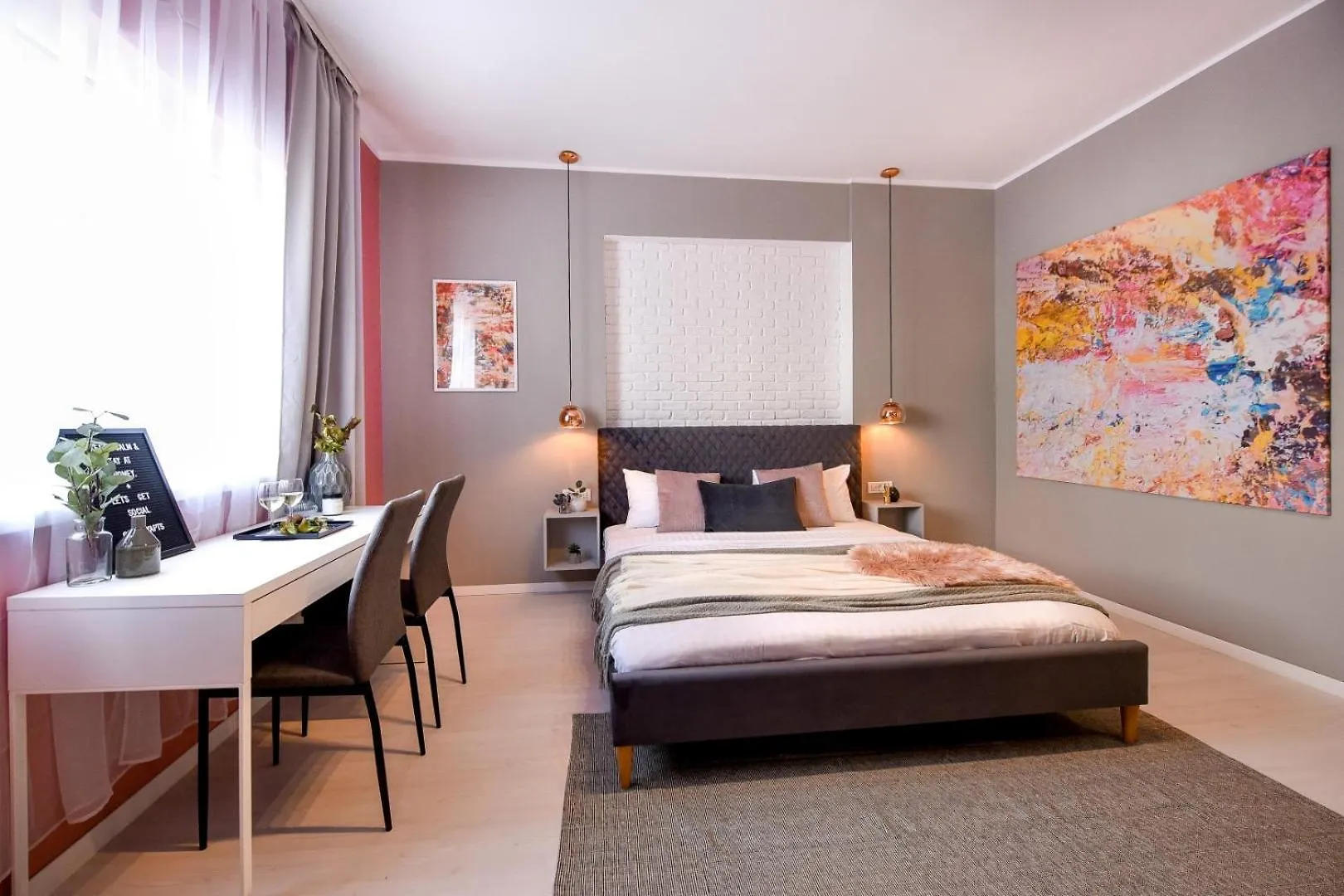 Piata Romana Modern Studio Bucharest