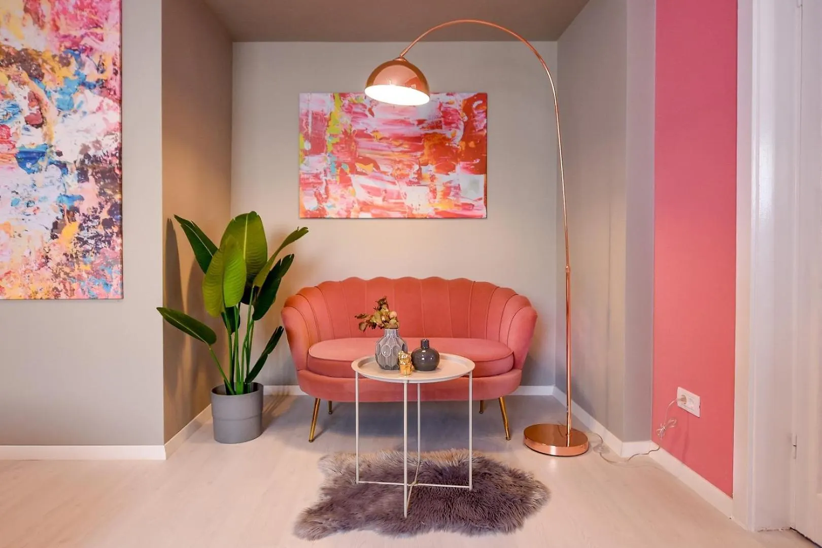 Apartment Piata Romana Modern Studio Bucharest